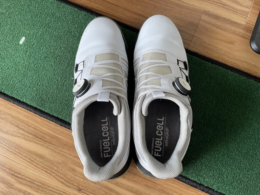 【美品】ニューバランス ゴルフシューズ BOA 27.5センチ