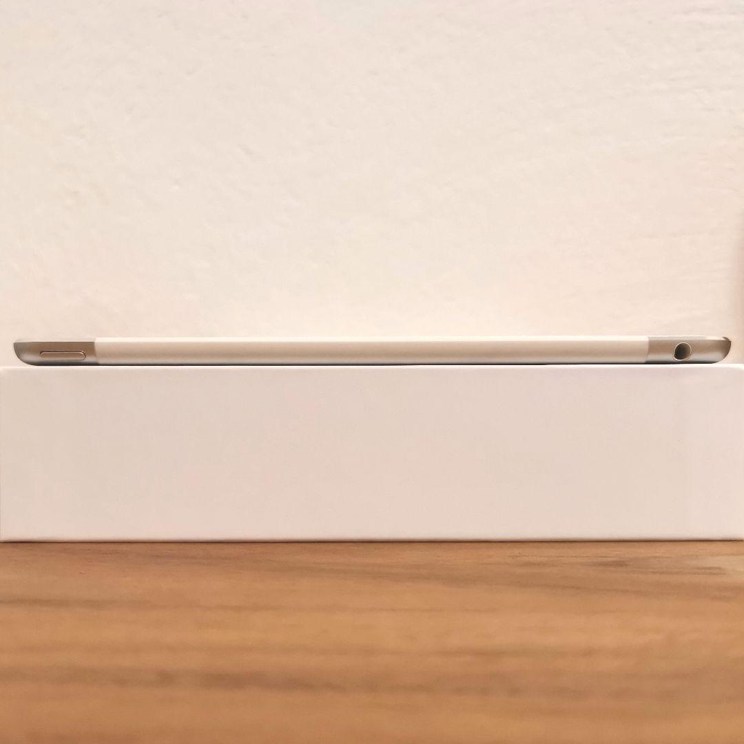 『準美品・最大容量96%』iPad Air 第2世代 64GB『ドコモ版』