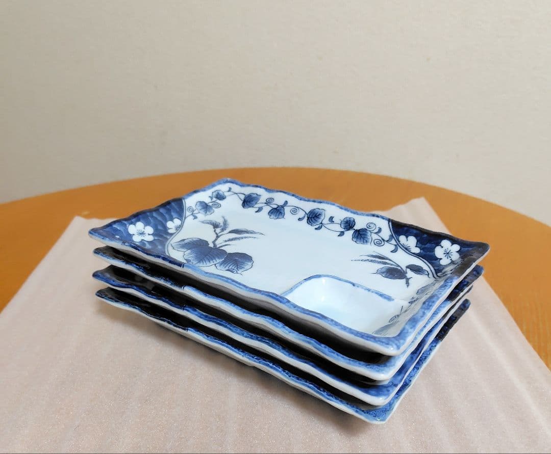 美濃焼　刺し身皿　４枚セット　未使用