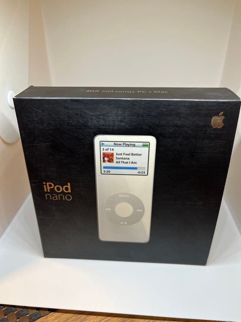 未使用未開封　iPod nano 2GB ホワイト