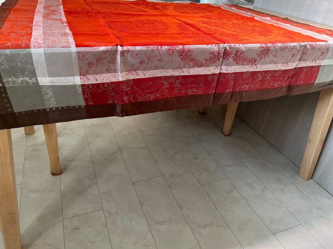 Garnier Thiebaut 雪の結晶模様 テーブルクロス