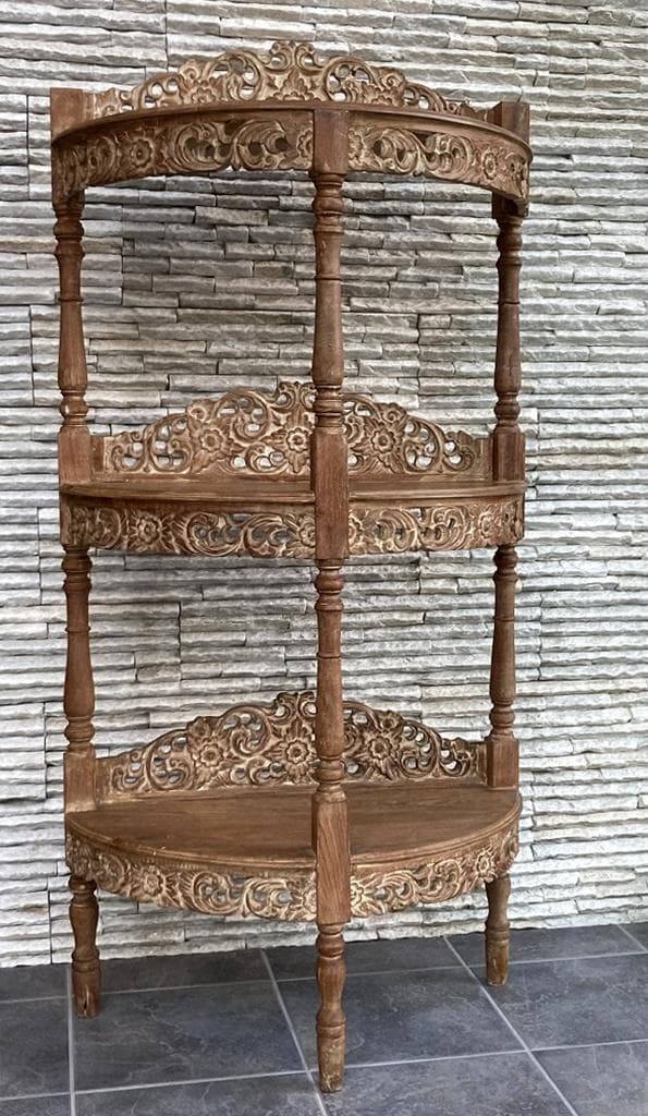 インドネシア　３段　飾り棚　木製　シェルフ　彫刻装飾