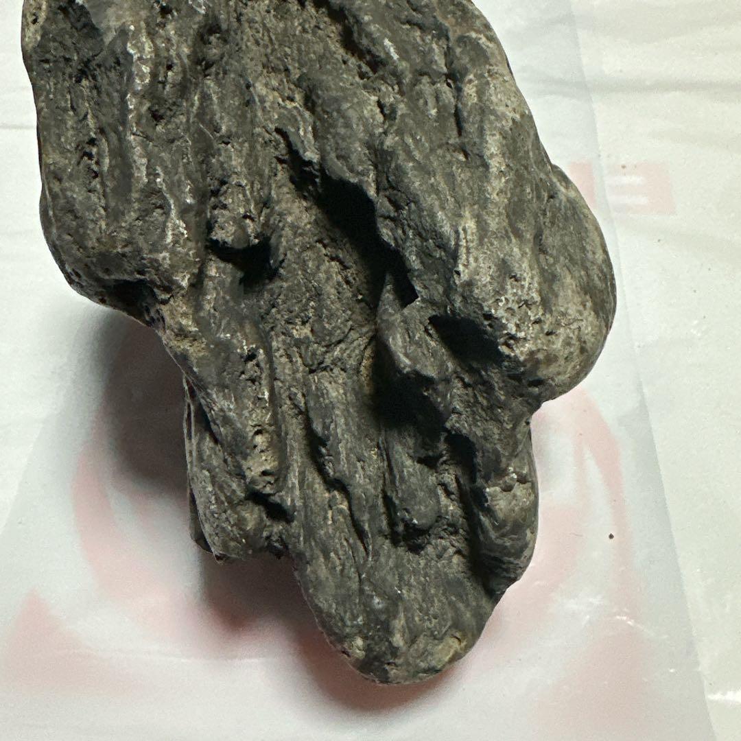 水石「千仏石」 天然石 2.7キロ盆栽等の置石、水槽等レイアウト