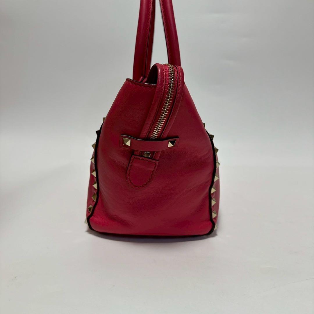 s73【極美品】保存袋付　ヴァレンティノ　ロックスタッズレザー2wayショルダー