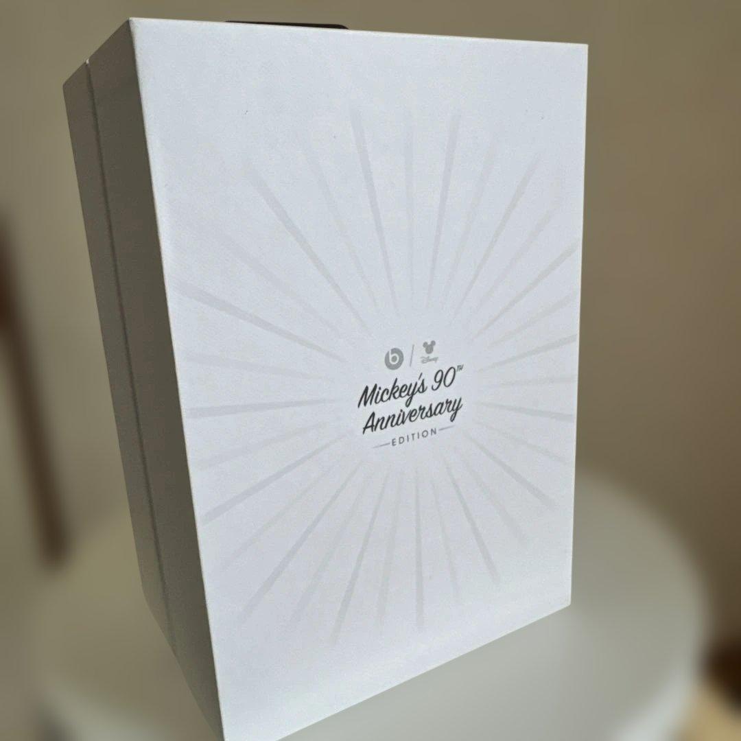 限定品 Beats Solo3 ワイヤレス ミッキー 90周年記念モデル