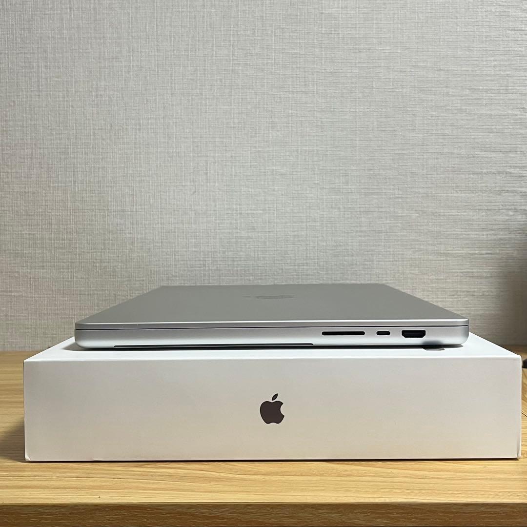 MacBook Pro 16インチ (2021) M1 Max 32GB