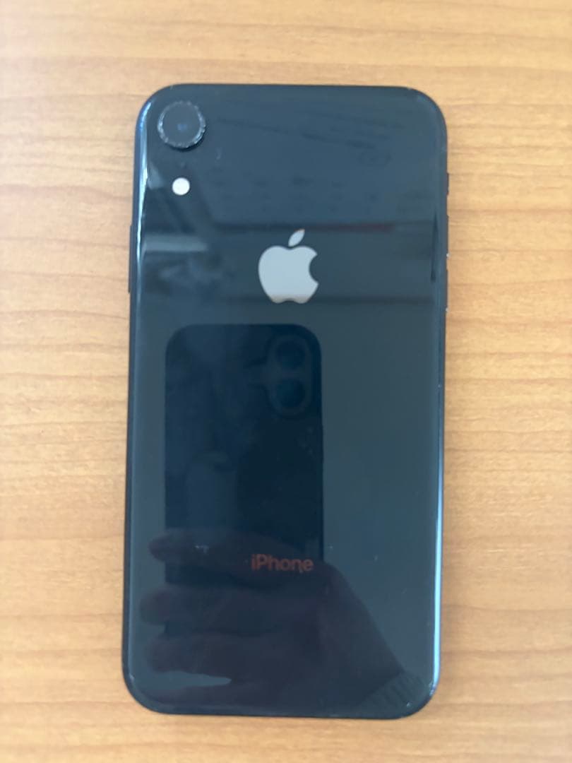 iPhone XR 画面割れ 【ジャンク品】128GB SIMフリー