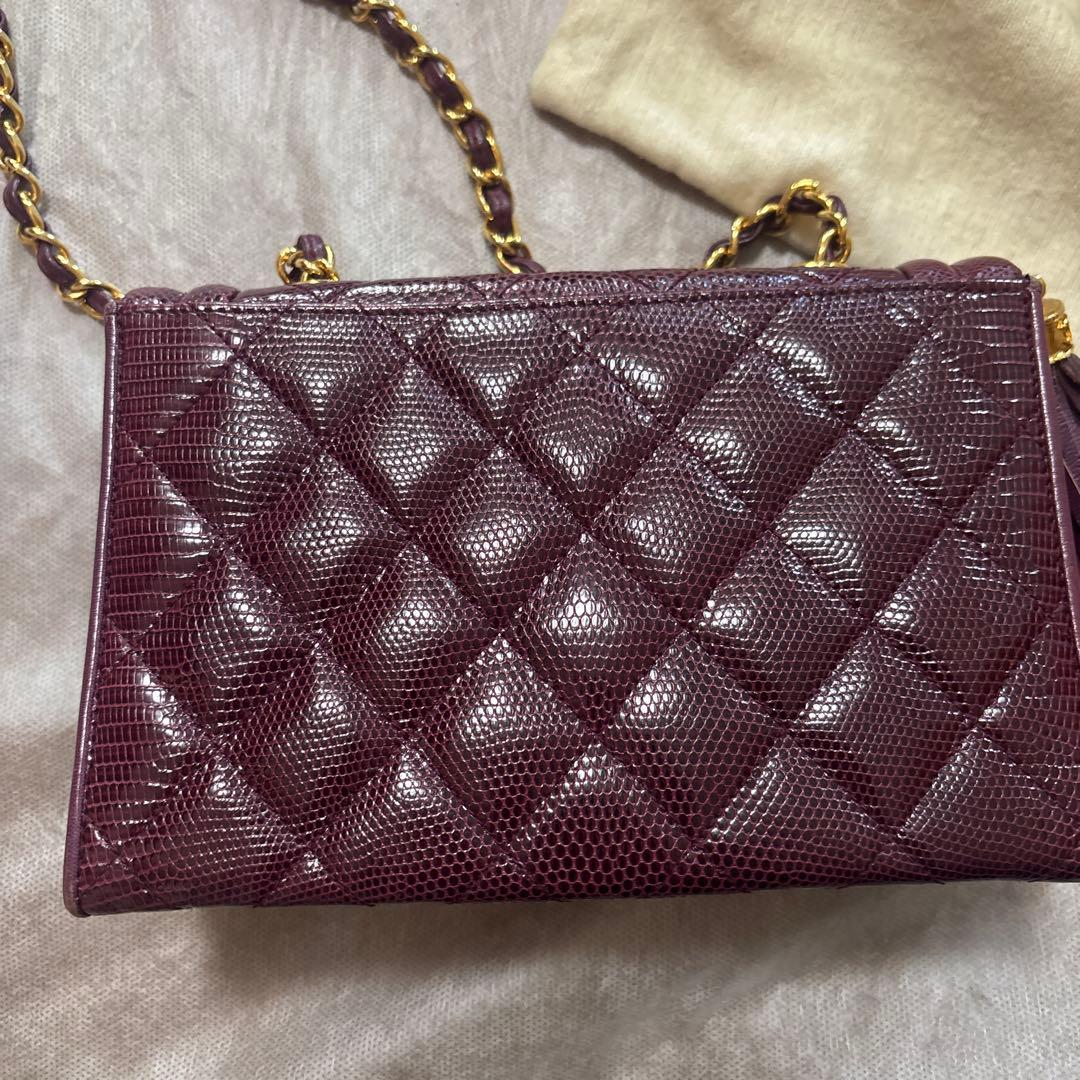 シャネル　ビンテージ　ヴィンテージ　バッグ　マトラッセ　ロゴ　レア