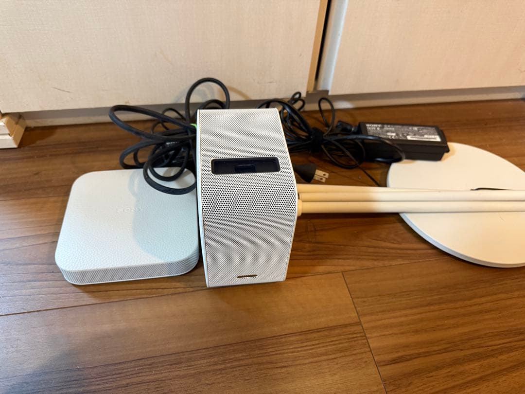 SONY 超単焦点プロジェクター LSPX-P1 スタンドAppleTV付