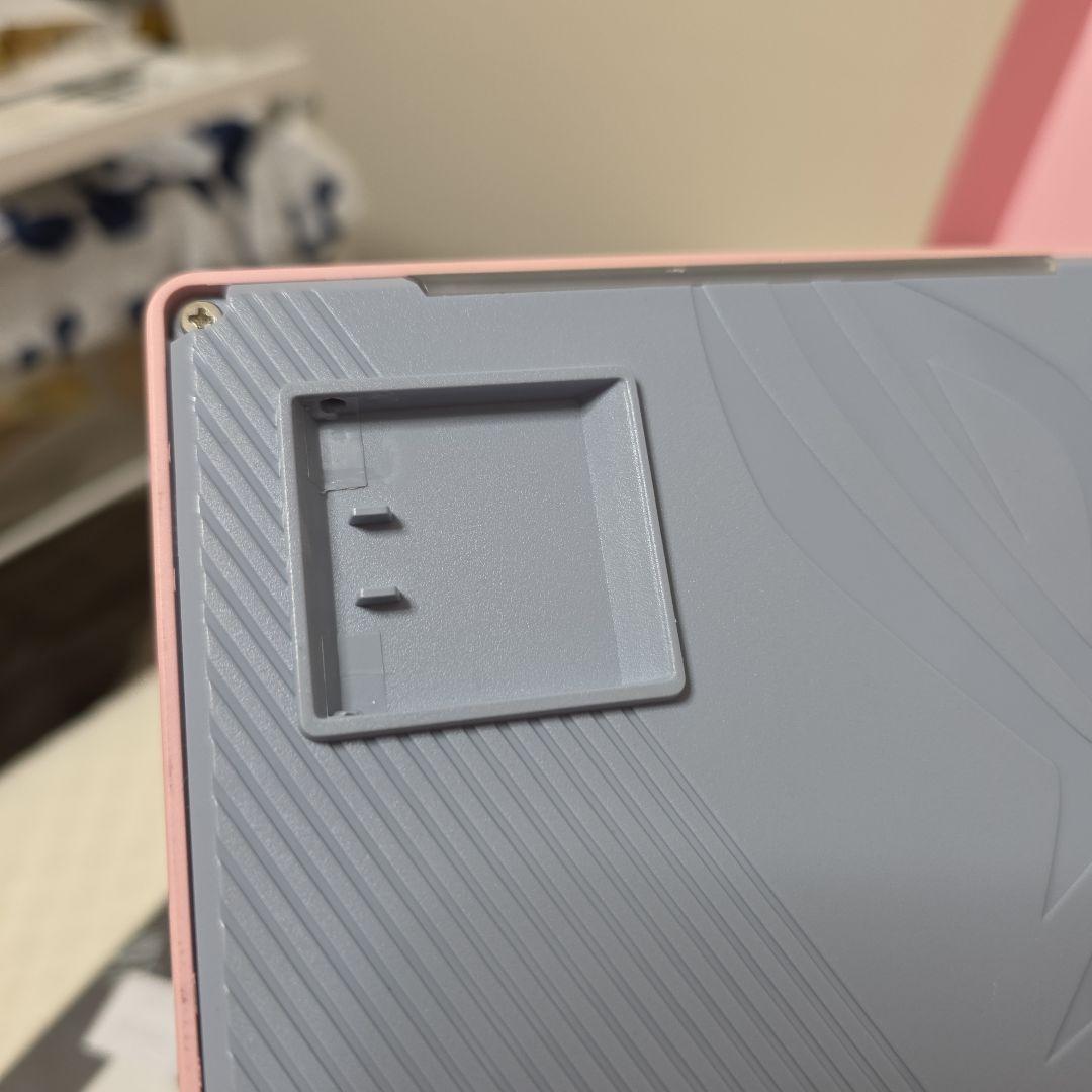 ROG Strix Flare PNK-LTD RGB キーボード