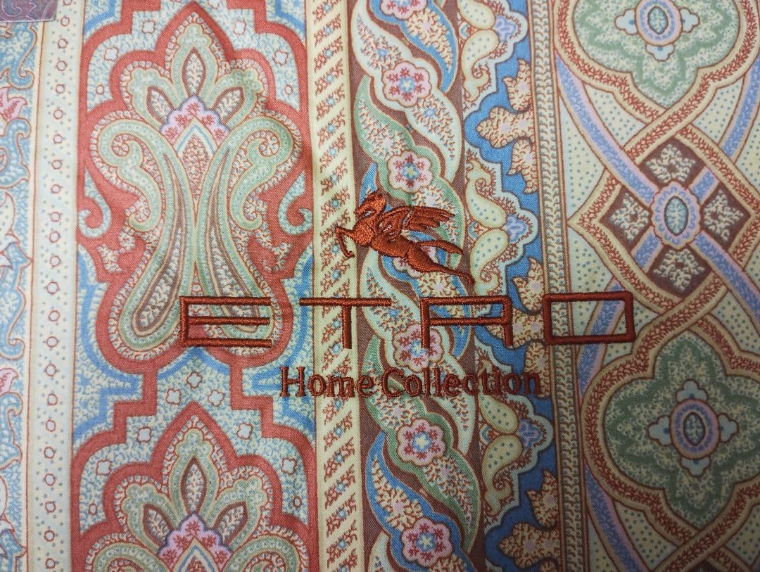 【新品・未使用】エトロ　ダウン90% 羽毛掛布団 150×200cm