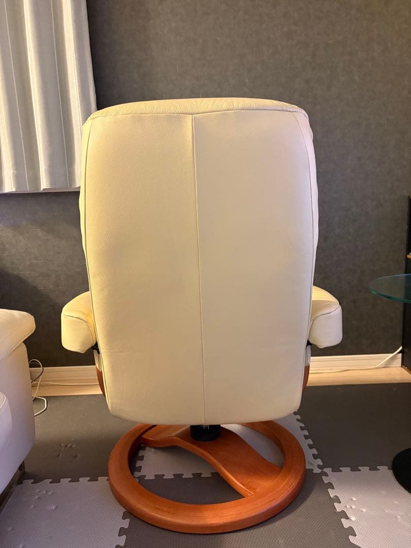 イエリアーダ　高級本革　リクライニングチェア　美品　送料込