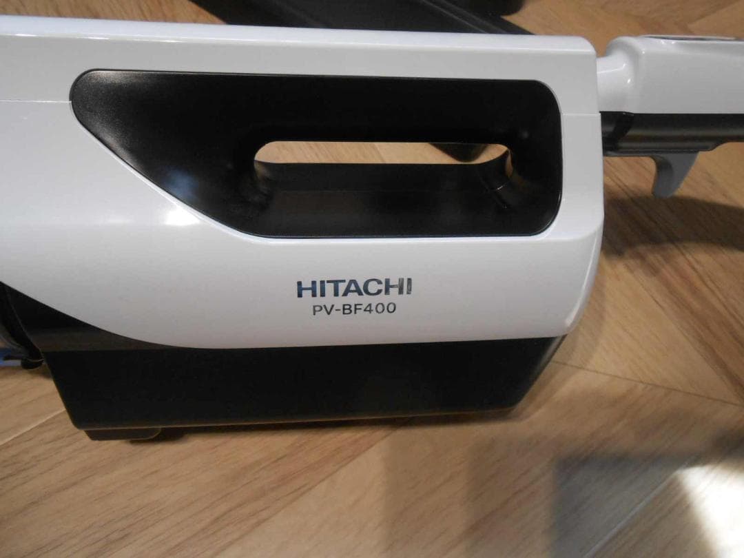 直接引取可 動作確認済 日立 充電式掃除機 PV-BF400 近隣配送可能