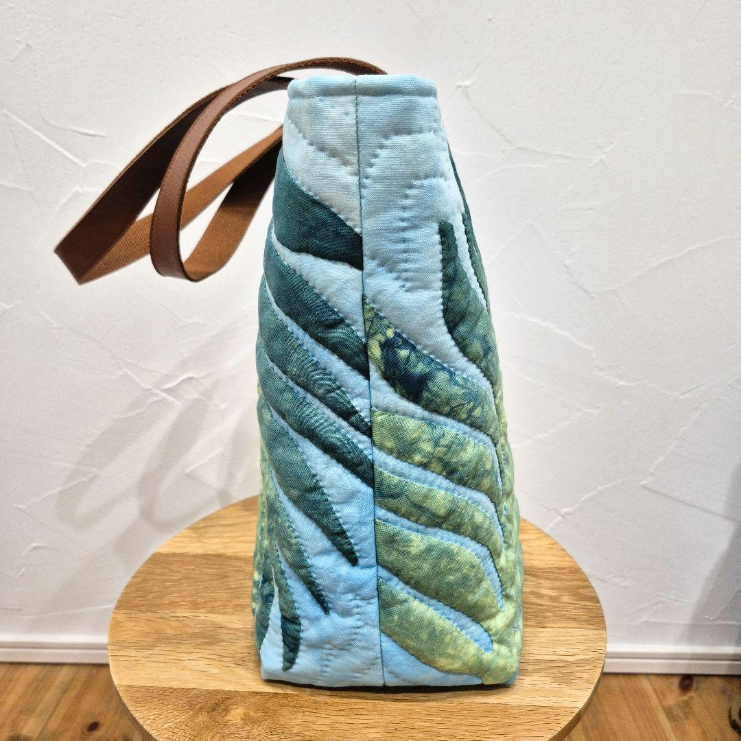 NO.226 本日限定Χmas価格！ハワイアンキルトトートバッグ ハンドメイド