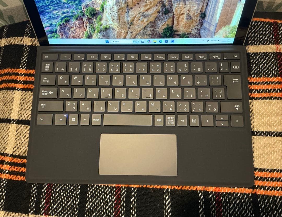 Surface Pro corei5 第11世代 メモリ16GB SSD512
