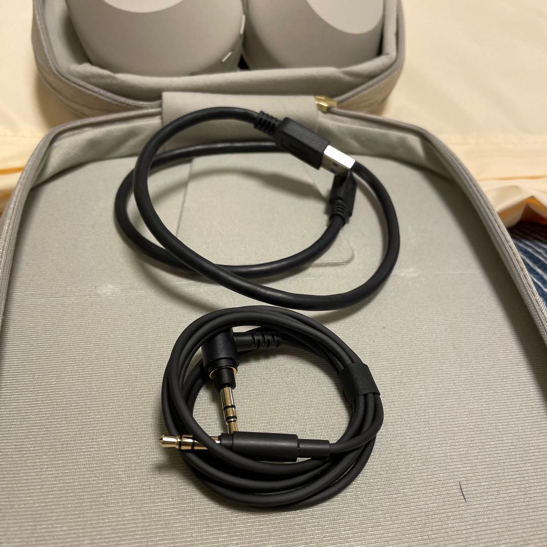 wh-1000xm5 ノイズキャンセリングヘッドホン グレー 美品