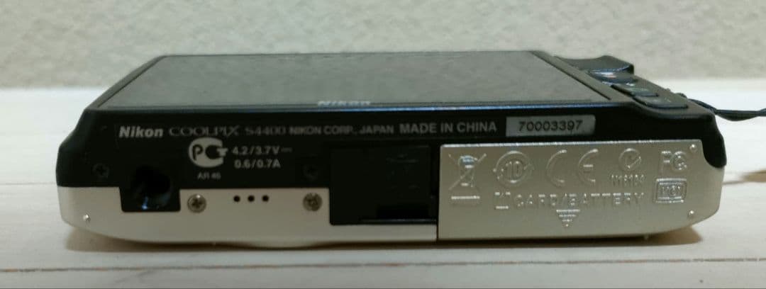 デジタルカメラ Nikon COOLPIX S4400
