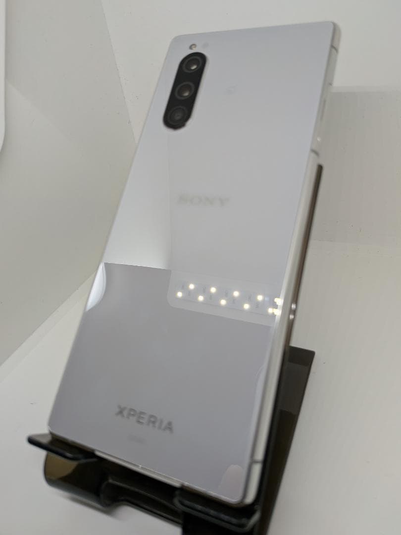 【極美品】Xperia 5 64GB SIMフリー 手帳ケース付 電池80%以上