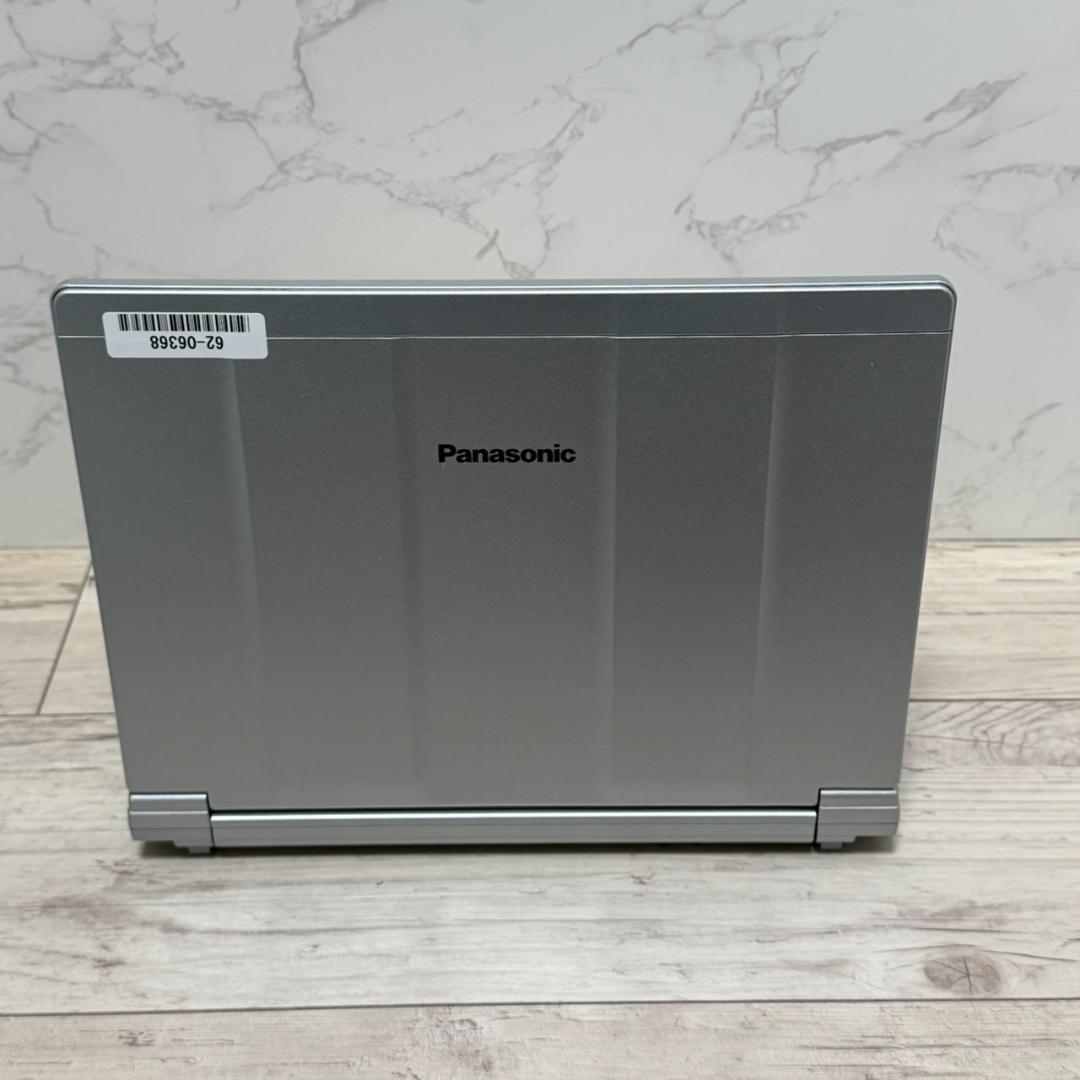 i5 第8世代 SSD 256GB バッテリー良好！