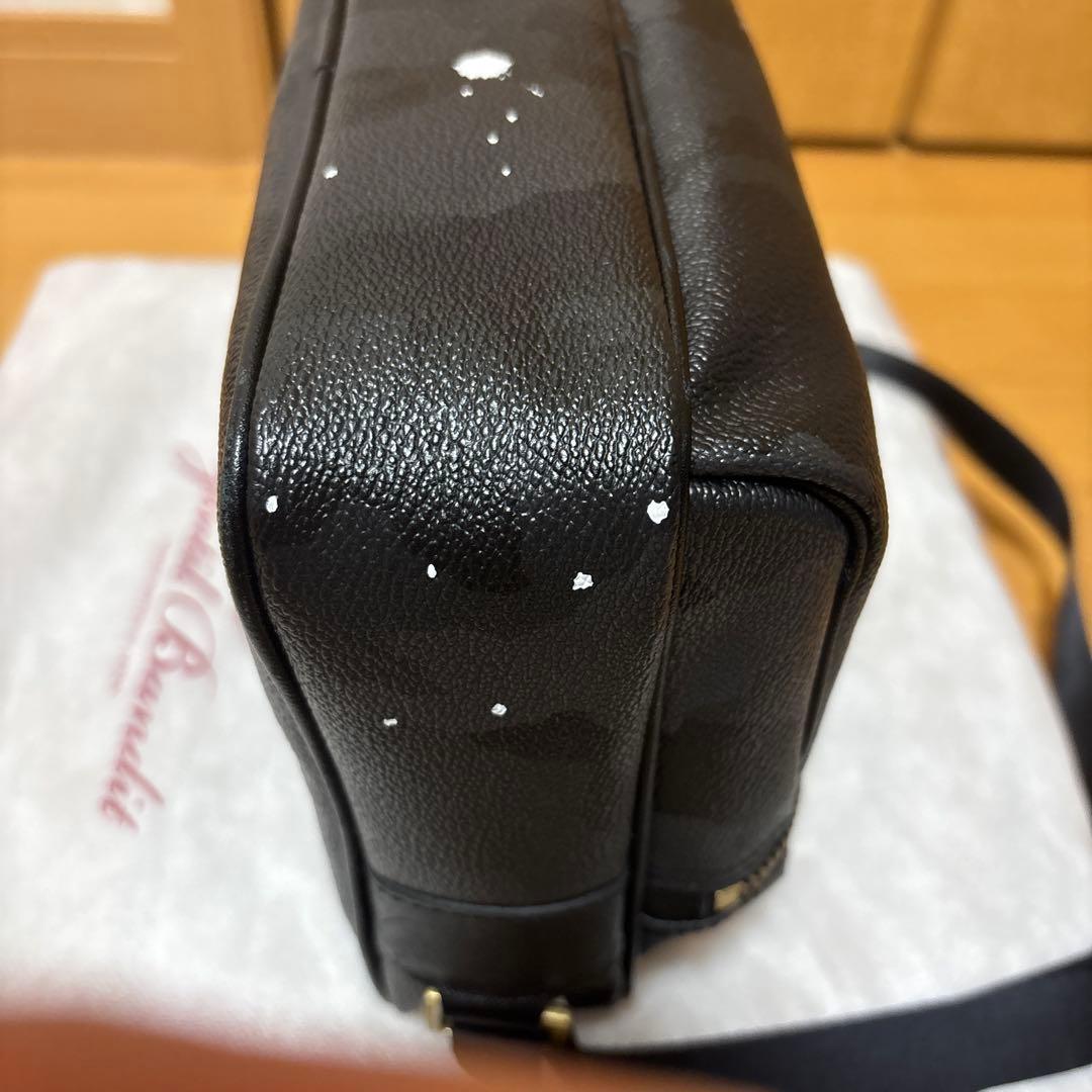 Gentil Bandit スプラッターデザイン ショルダーバッグ