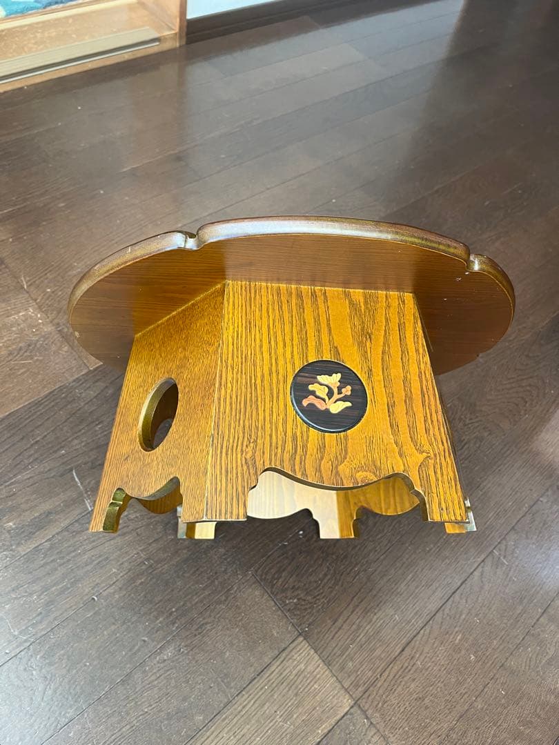 韓国のお膳台　台付盆