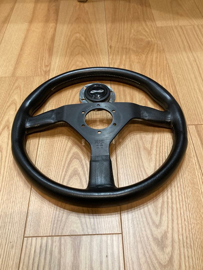 momo ステアリング ホーンボタンセット