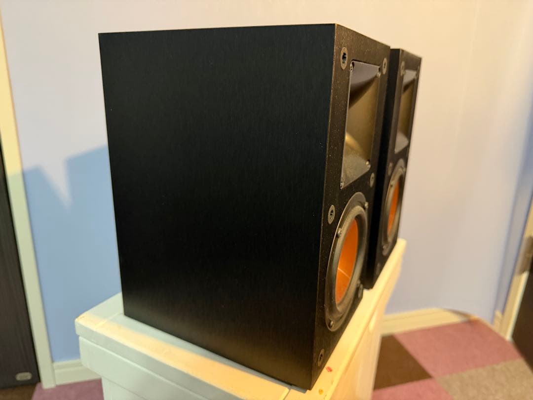 動作品　Klipsch R-14M モニタースピーカー
