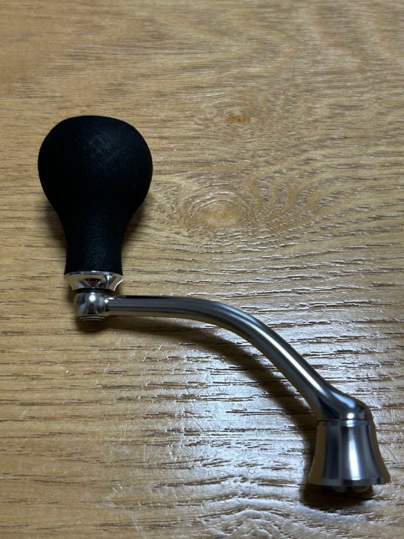 【美品】ダイワ　23レグザ　LT4000-CXH スピニングリール　ライン付き