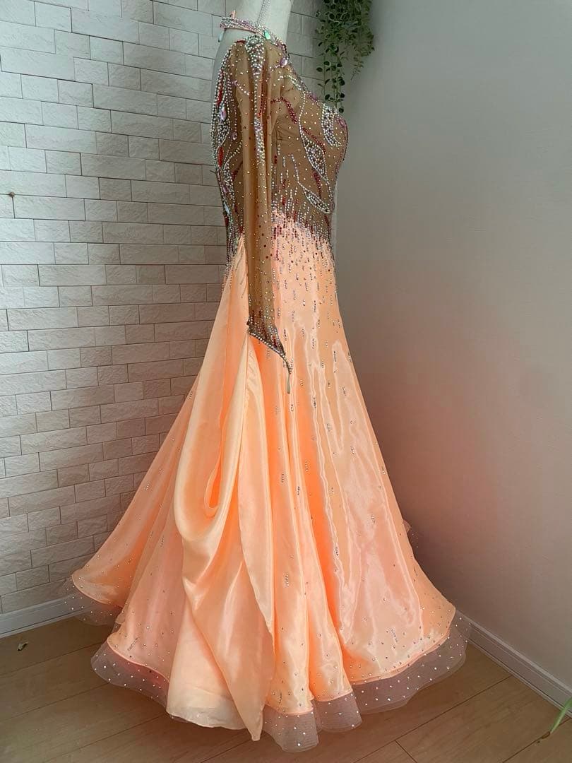 社交ダンス⭐️スタンダードドレス　オーダードレス　ベージュ＆オレンジ