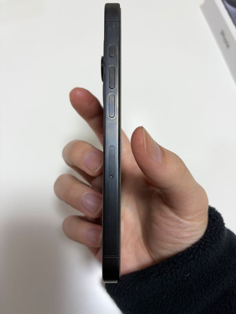 iPhone 15 pro 256GB ブラック SIMフリー