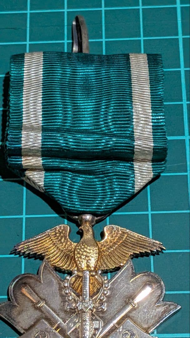 大日本帝国 旧日本軍記章 明治期 功七級金鵄勲章