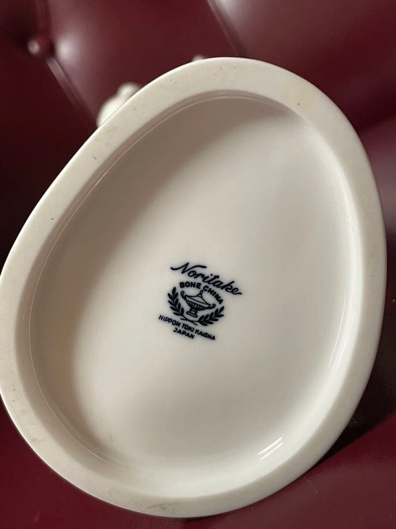 m@オールド★プレミアノリタケ / ボーンチャイナ薪持女性のフィギュリンH23