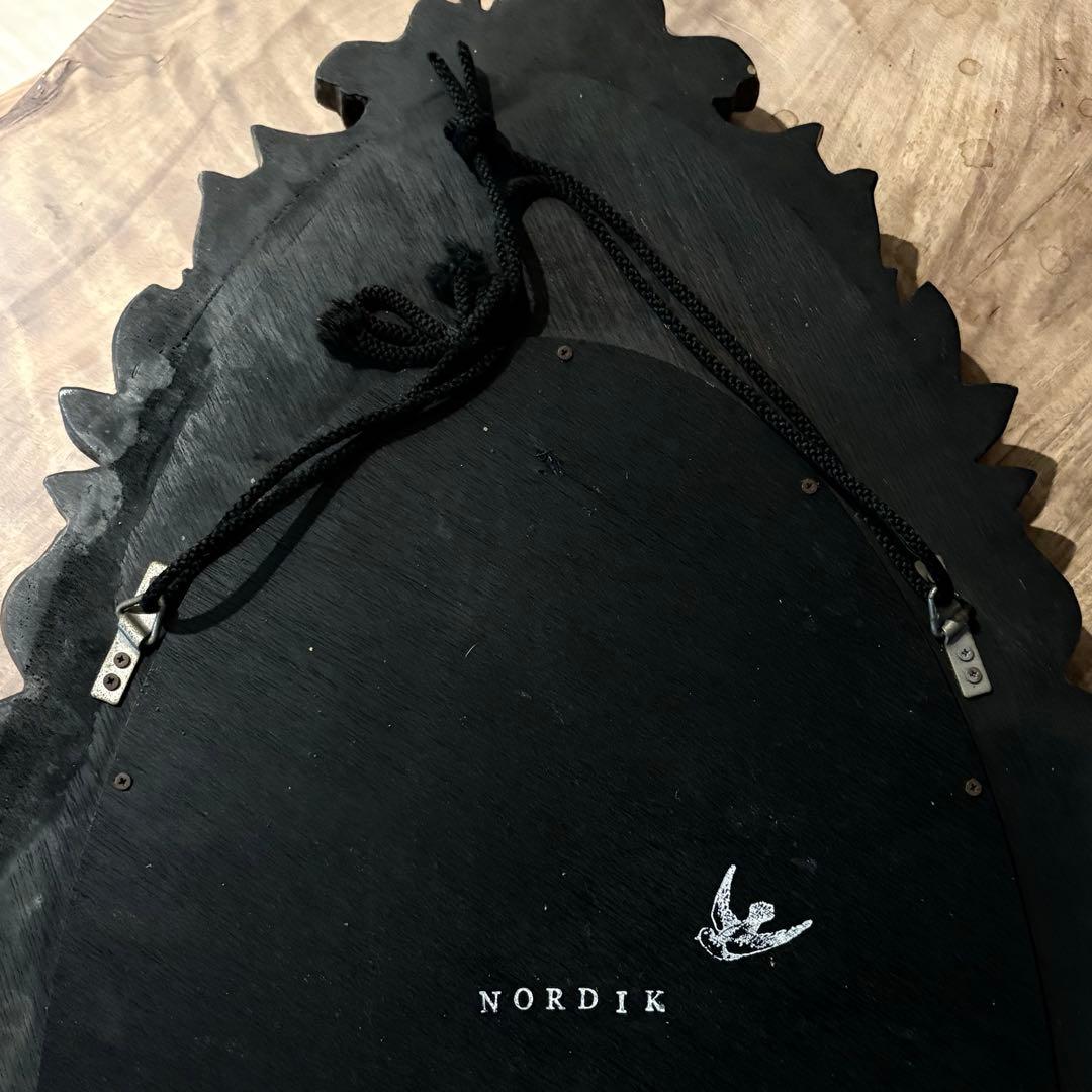 「手彫り 木製フレーム アンティークウォールミラー 北欧NORDIKスタイル」