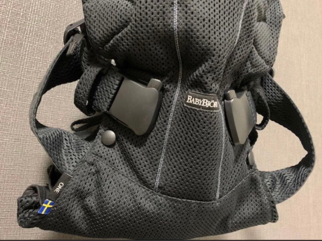 美品　ベビービョルンBaby Bjorn 抱っこ紐　ブラック