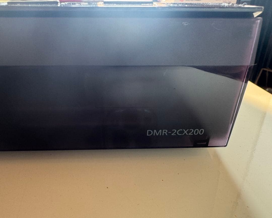 2020年製Panasonic DMR-2CX200 Blu-rayレコーダー