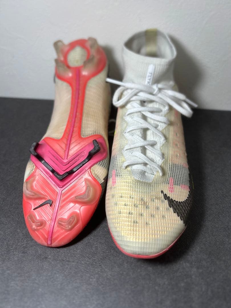 Nike マーキュリアルヴェイパー14 FG