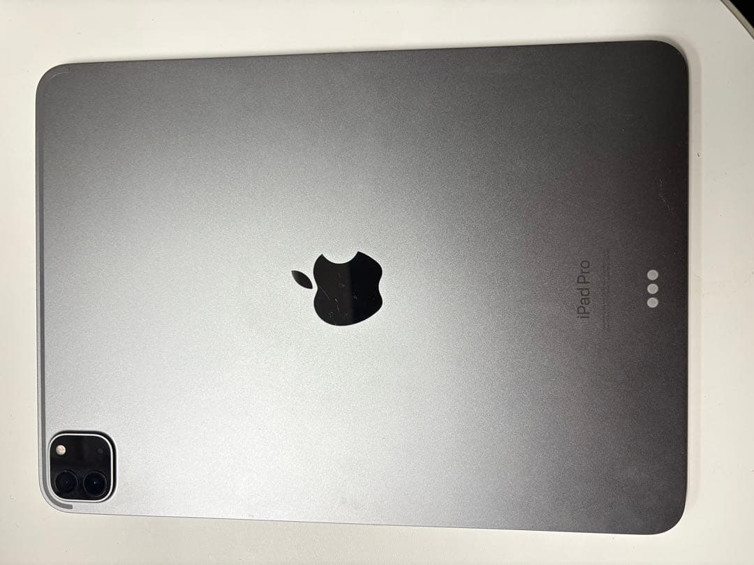 Apple iPad pro 11インチ　第4世代　スペースグレー　256GB