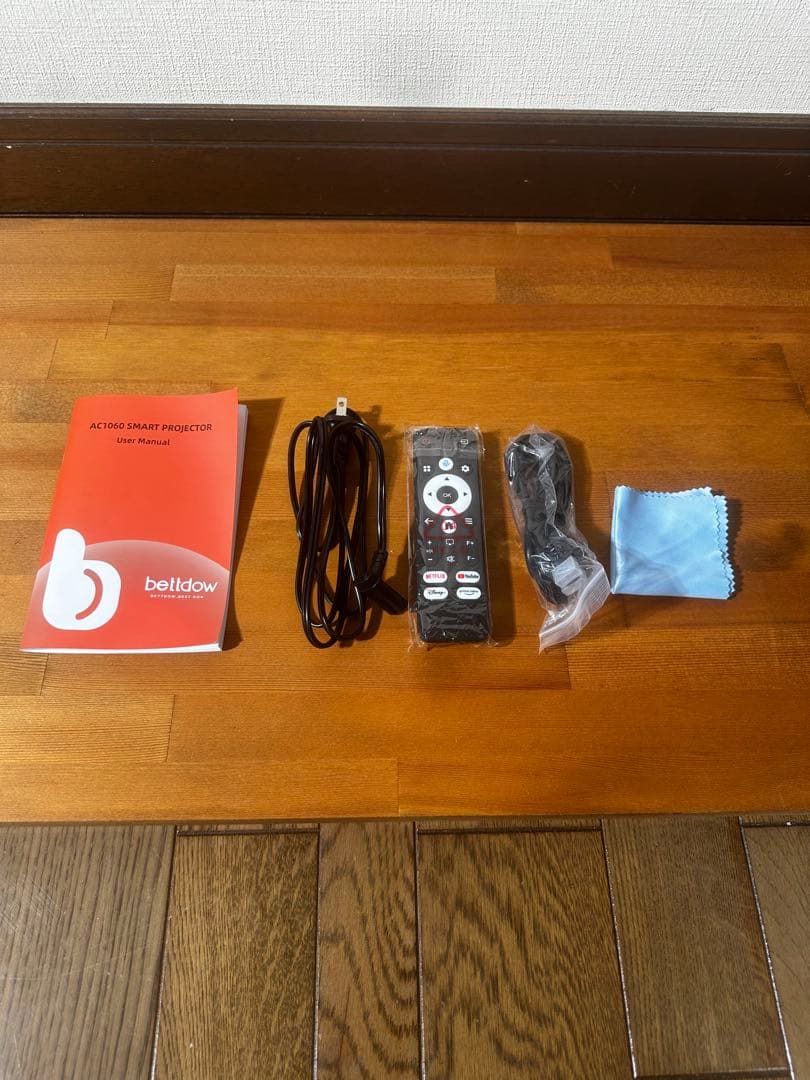 beltdow AC1060 ポータブルプロジェクター