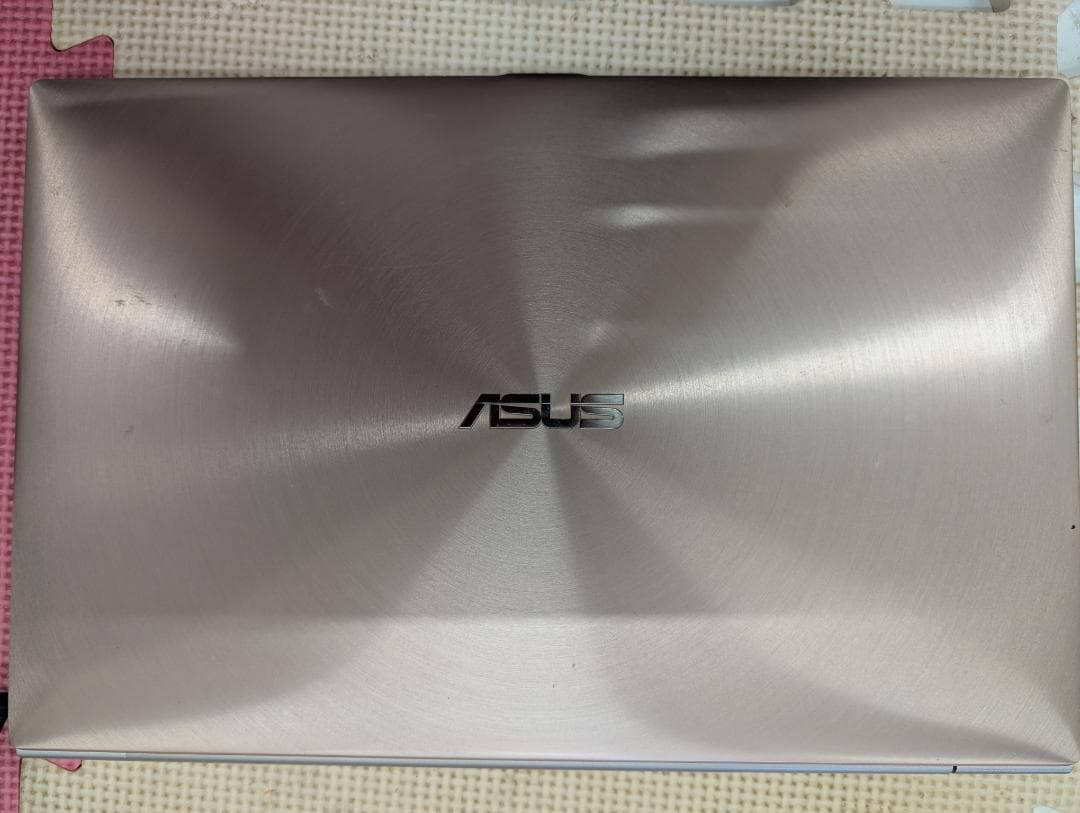 ASUS 極薄ノートPC Windows11