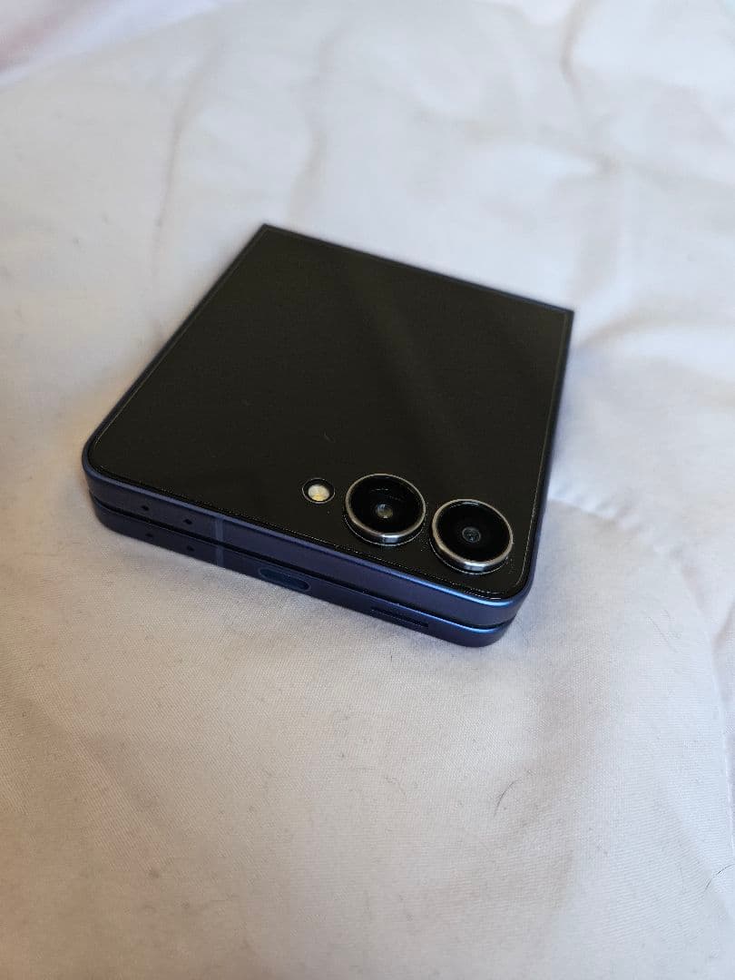 Samsung ZFlip7 256GB ブルー