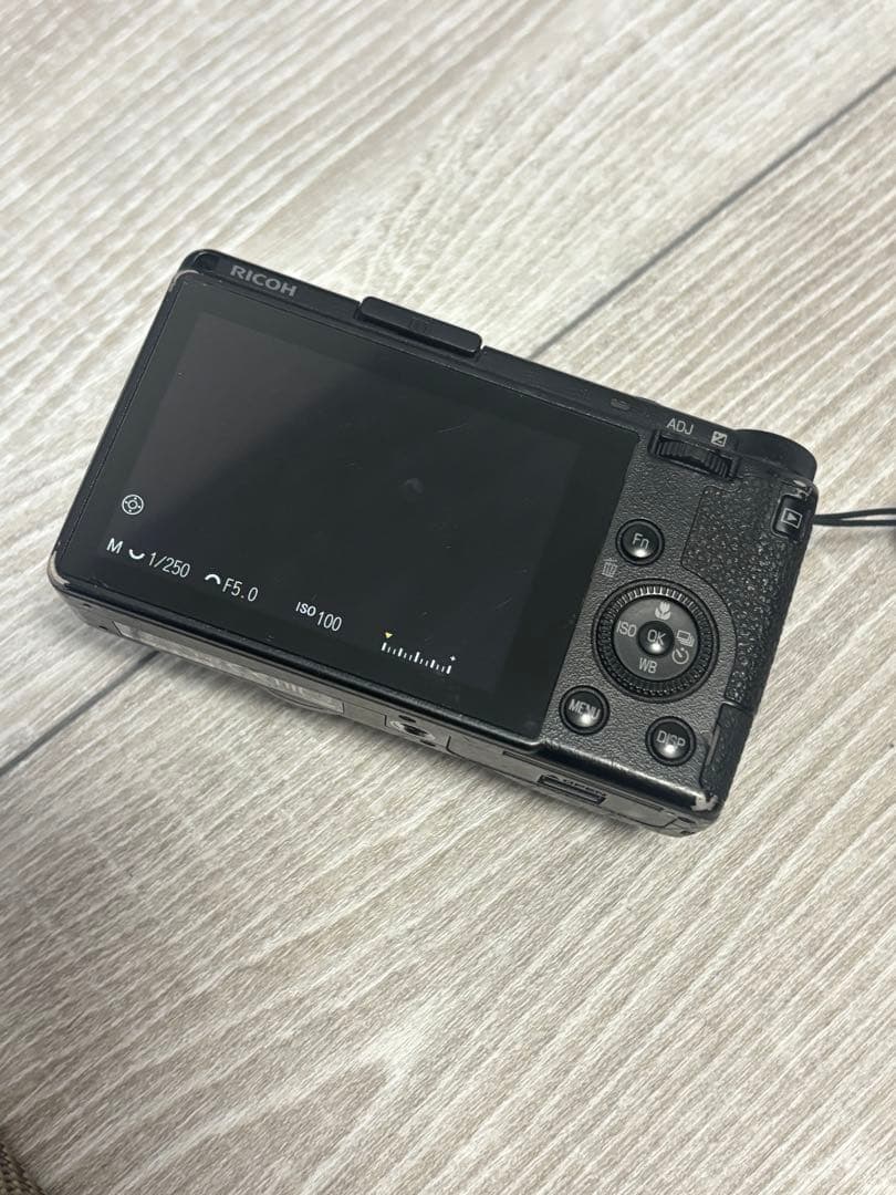 値下げ中！RICOH GR Ⅲ コンパクトデジタルカメラ