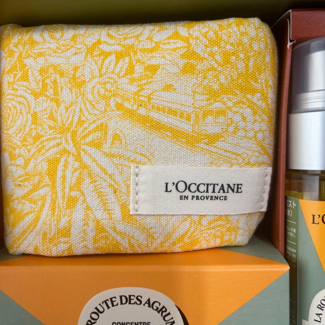 ロクシタン　ルミンシアナアーモンド　コンプリート　新品