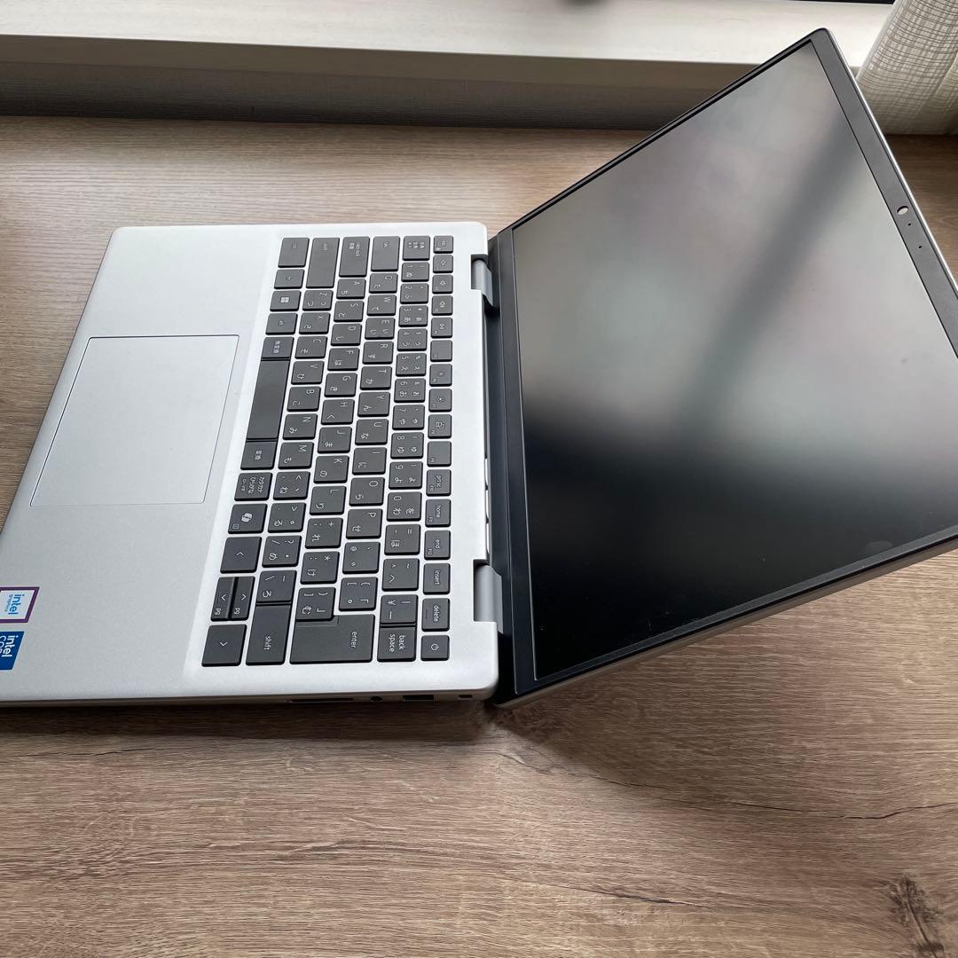 PC Dell 14 DC14250 (充電器付き)