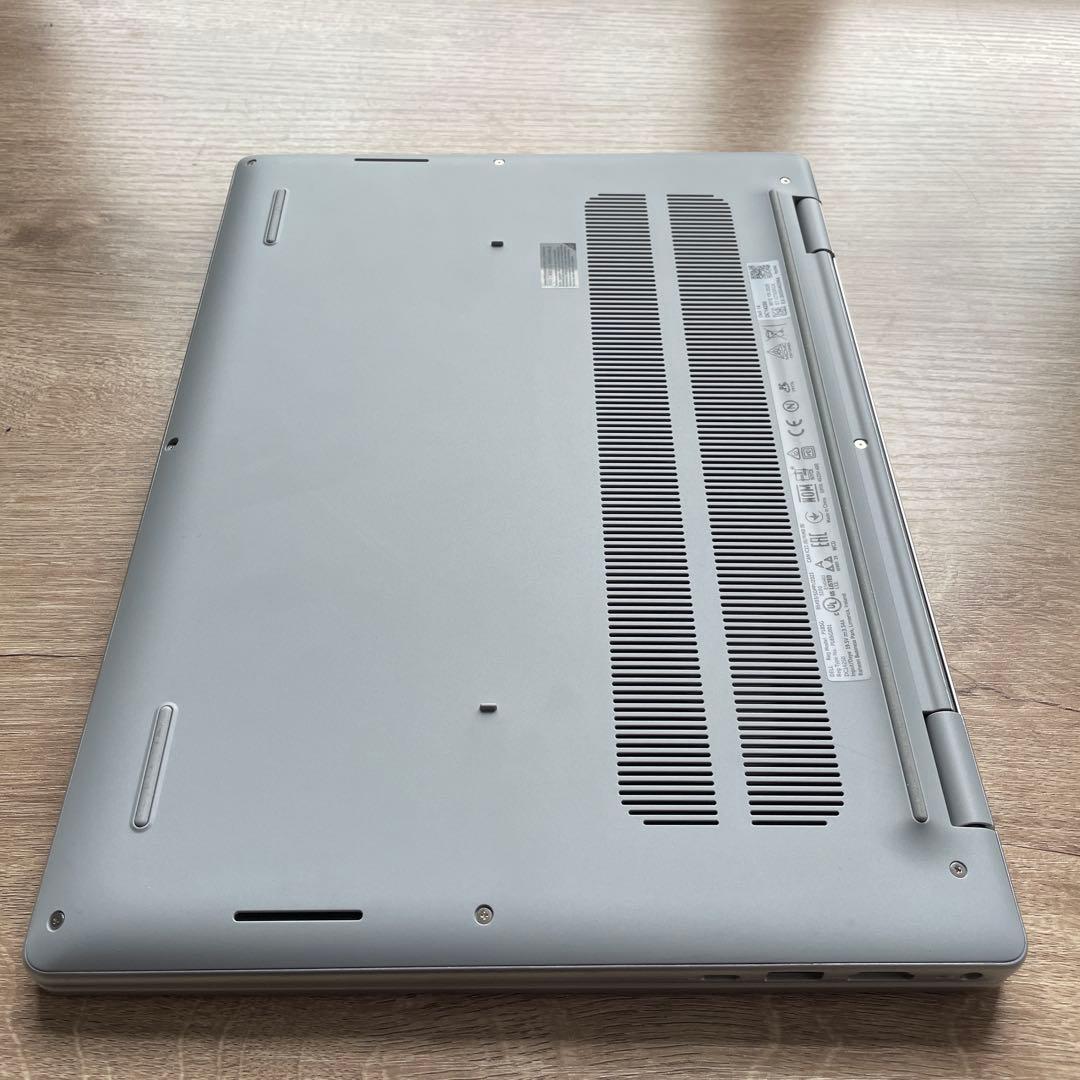 PC Dell 14 DC14250 (充電器付き)