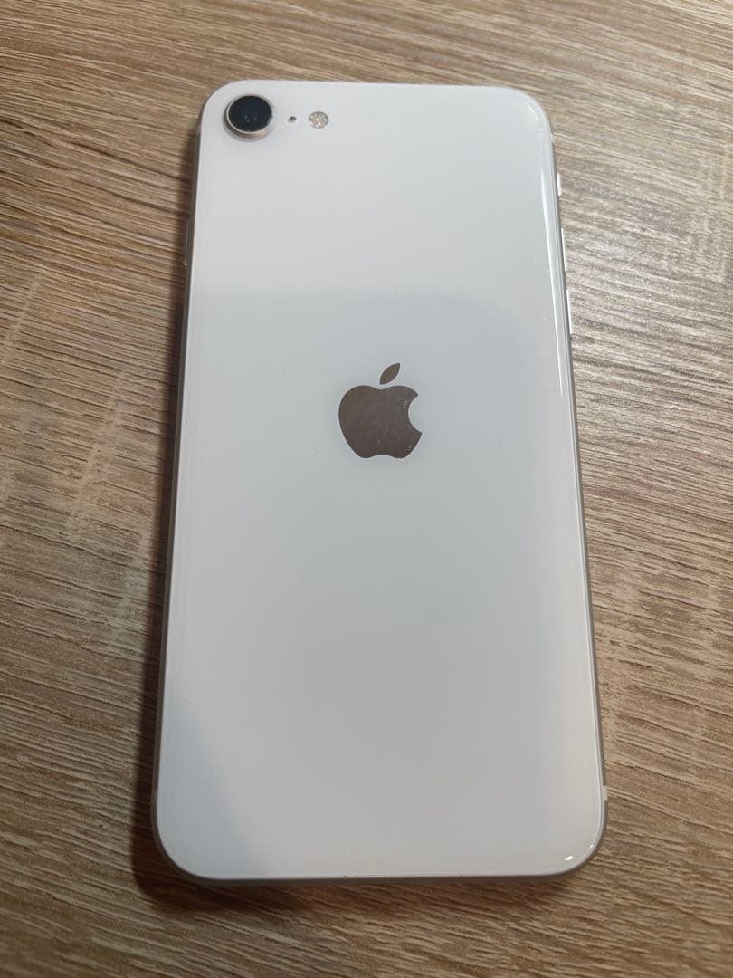 美品　iPhone SE 第二世代