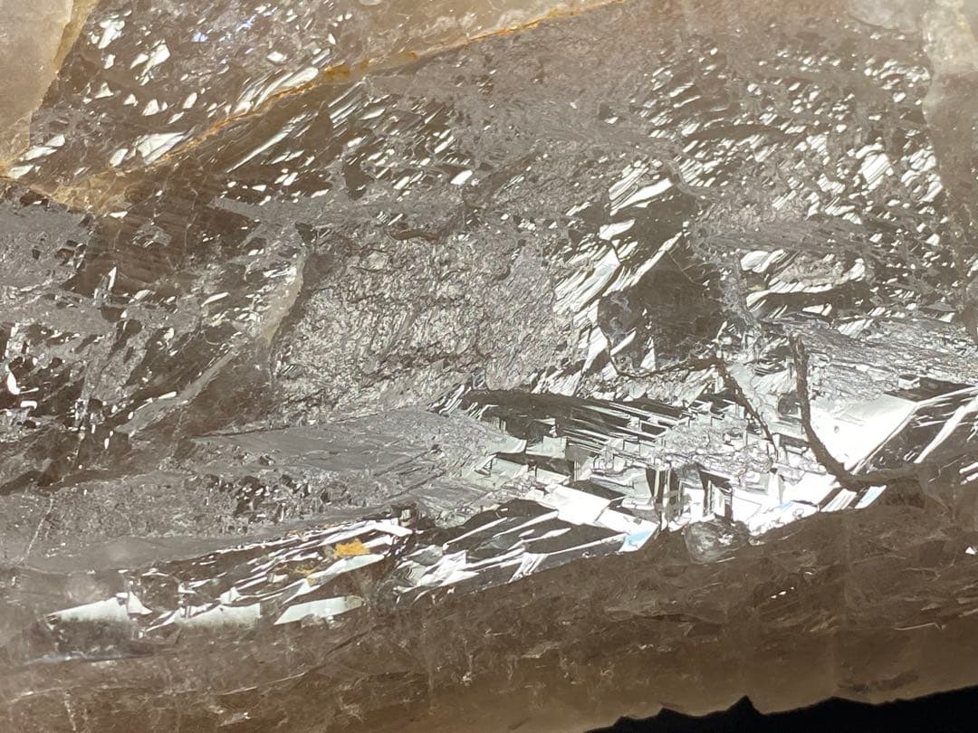 ザギ水晶　ザギマウンテンクォーツ　816g