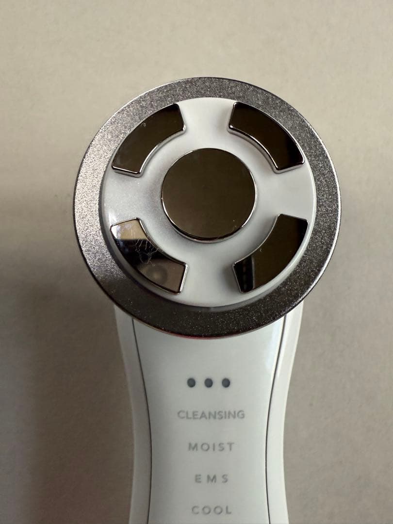 美顔器 ミュゼコスメ　　　　スキンエフェクター　 クレンジング機能付き