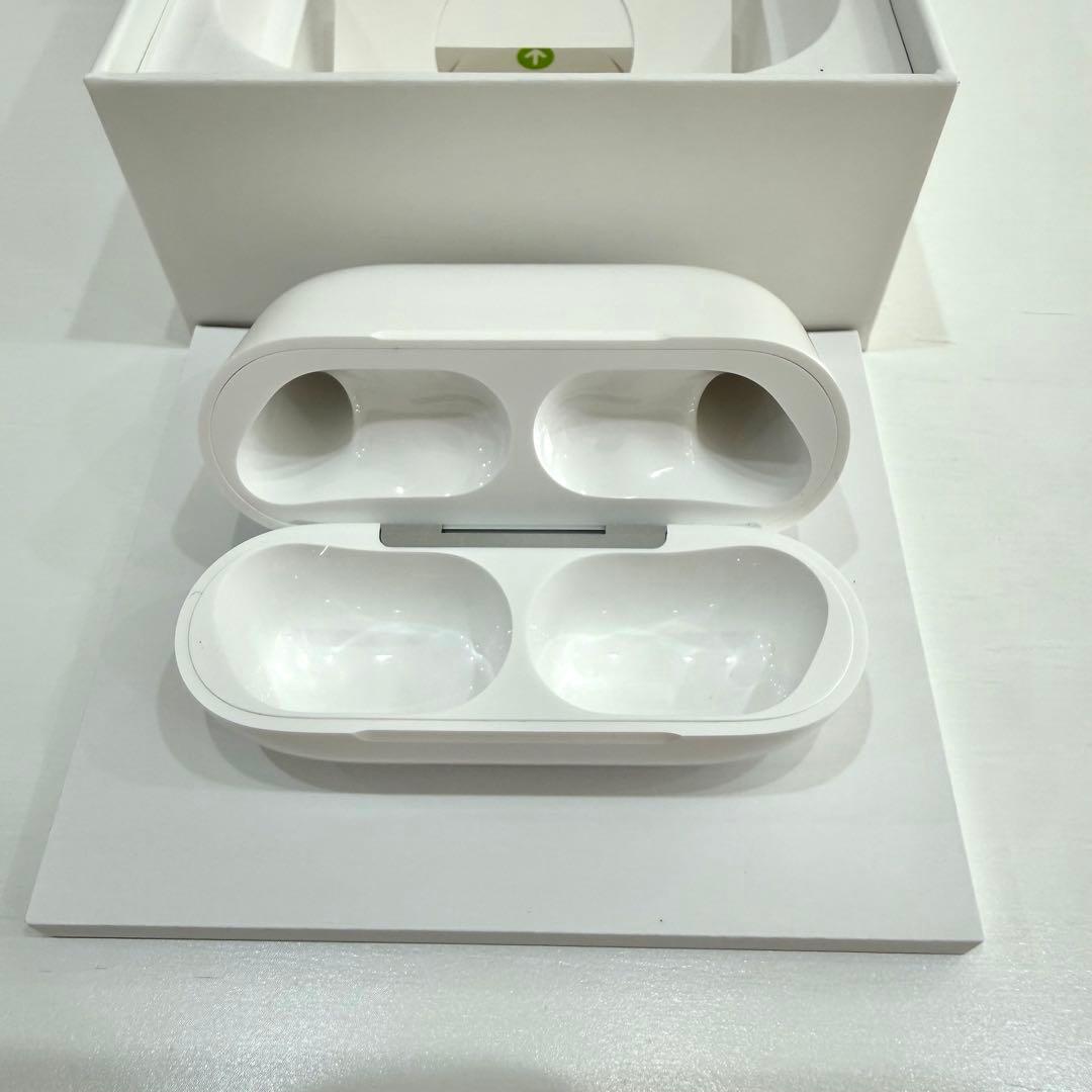 Apple AirPods Pro3 第3世代　新品同様品