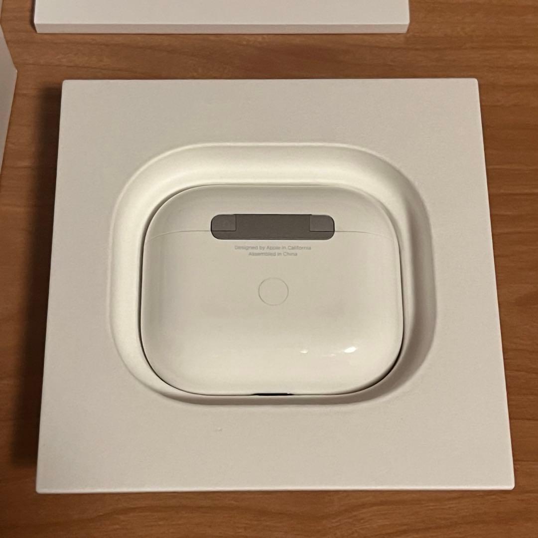 AirPods第3世代（箱、充電コード付き）