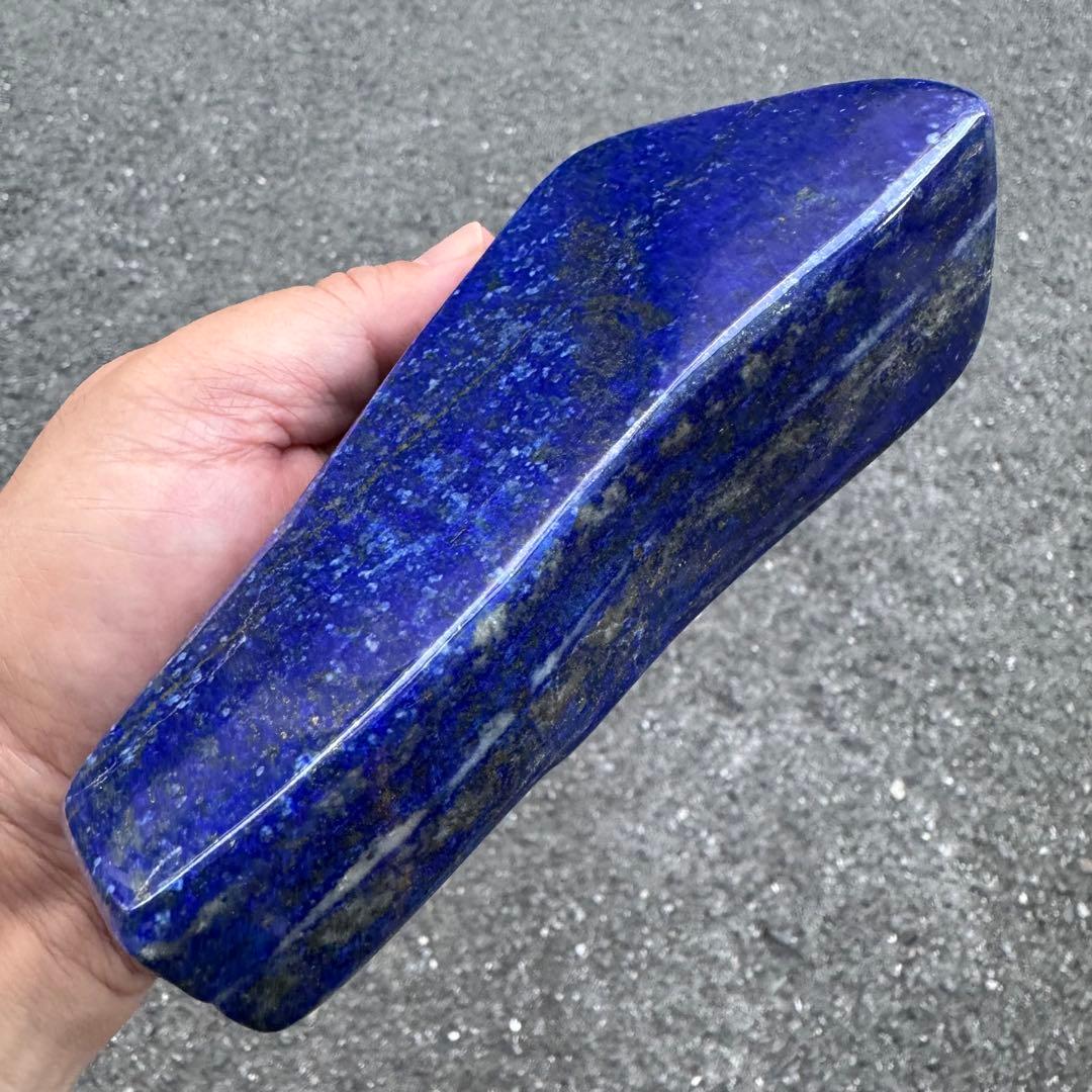 ☆ラピスラズリ☆5A☆引寄せ☆約720g☆アフガニスタン産☆天然無着色☆磨き原石